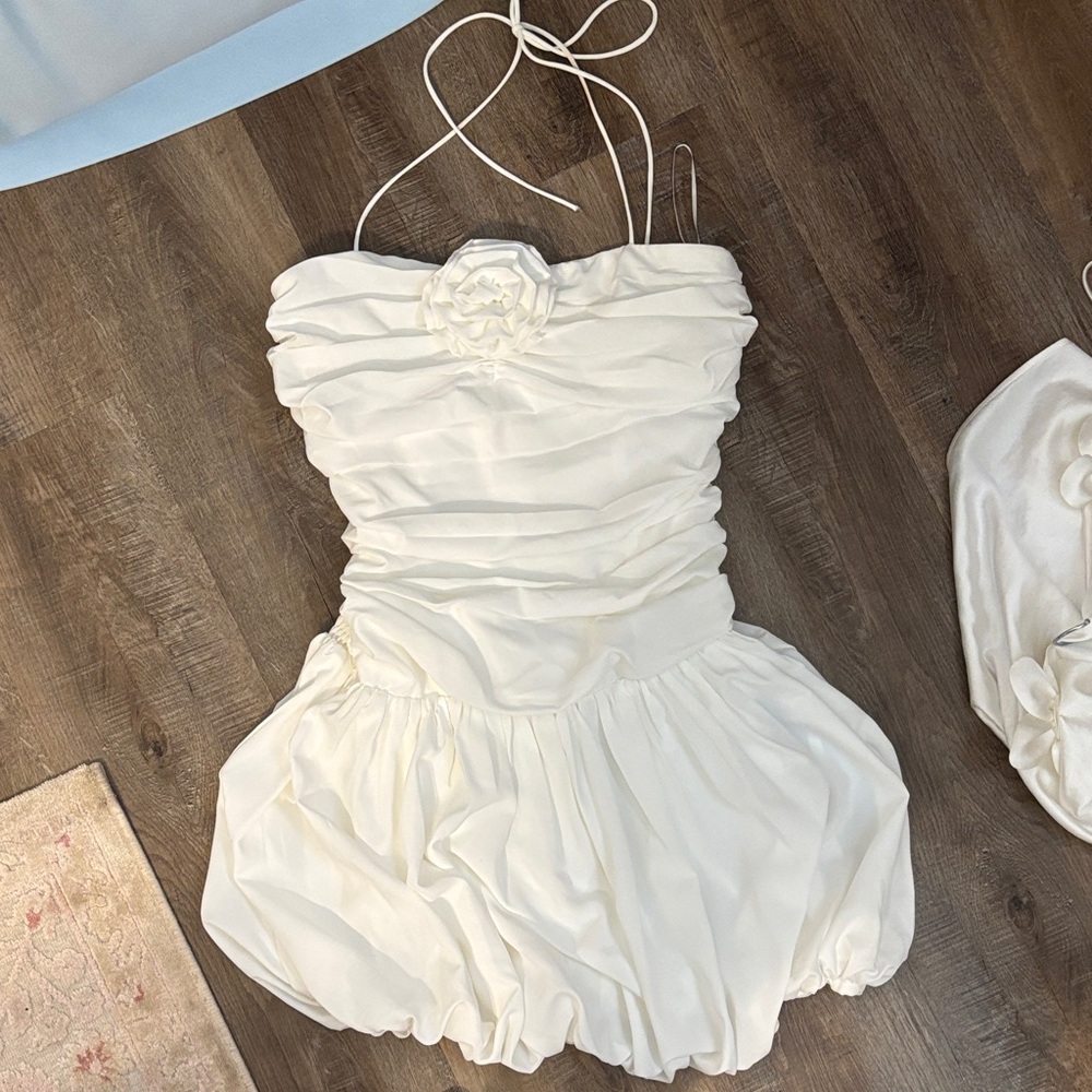Lucy Paris Ivory Textured Dress - Picture 2 of 3